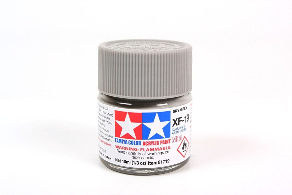 Tamiya- XF-19 Flat Sky Grey