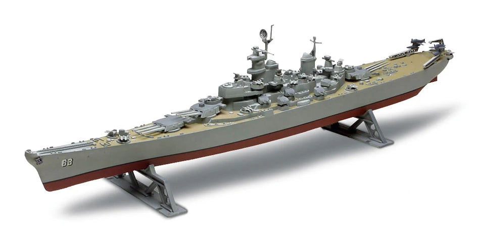 Revell - USS Missouri