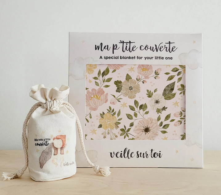 Veille sur toi - Ma très p'tite couverte - Fleurs rosés